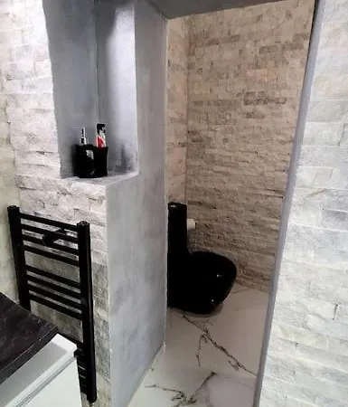 בוקרשט Modern Studio At Unirii מראה חיצוני תמונה