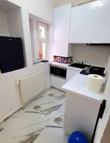 Modern Studio At Unirii