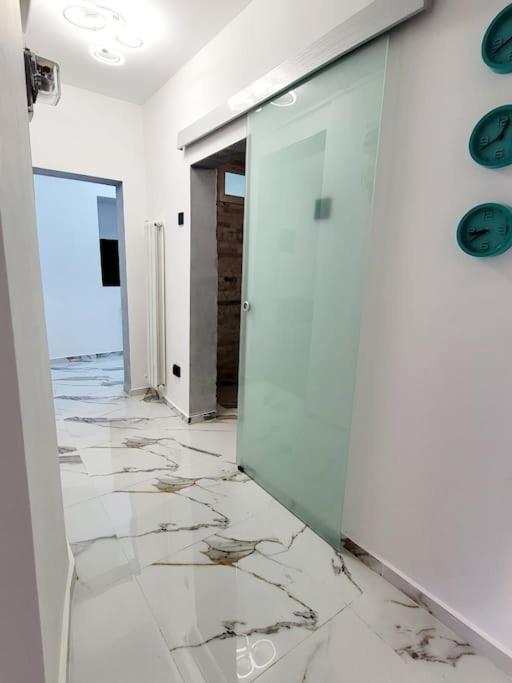 Modern At Unirii בוקרשט